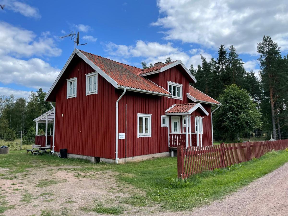 Villa Humpen, Hultakra Mariannelund Esterno foto