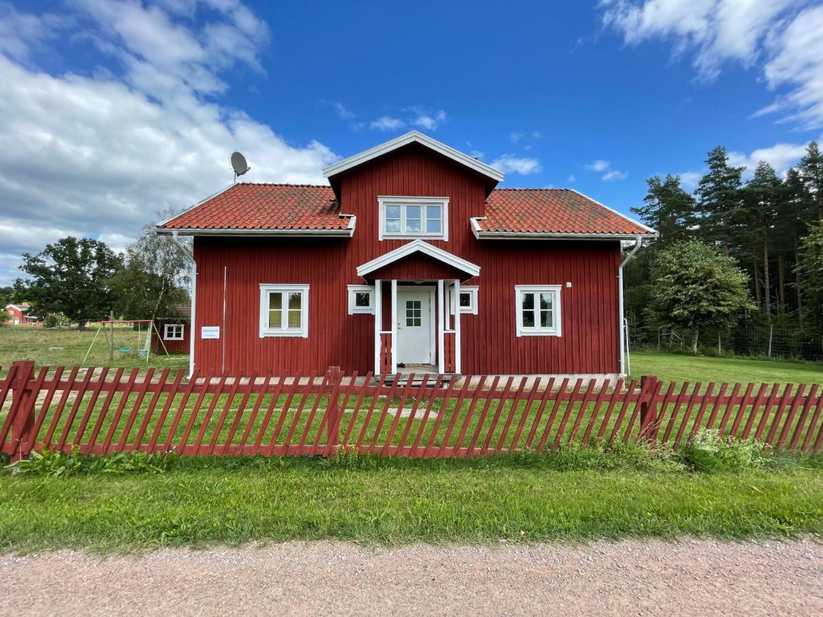 Villa Humpen, Hultakra Mariannelund Esterno foto